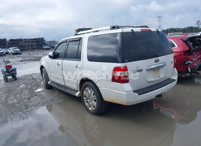 Photo 3 of 2011 Ford Expedition LIMITED (VIN 1FMJU1K56BEF19871)