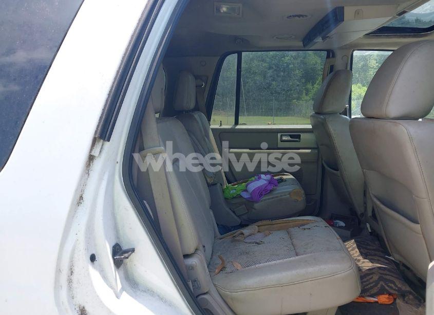 Photo 8 of 2010 Ford Expedition LIMITED (VIN 1FMJU1K57AEA07048)