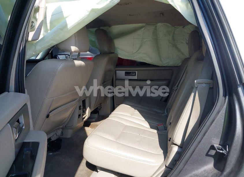 Photo 8 of 2013 Ford Expedition LIMITED (VIN 1FMJU1K57DEF38450)