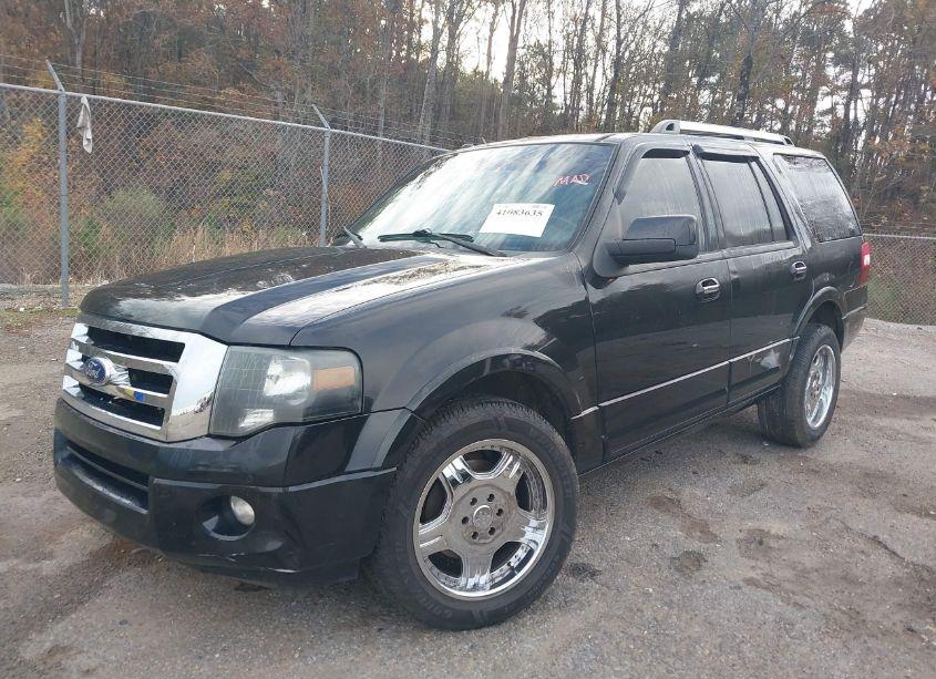 Photo 2 of 2013 Ford Expedition LIMITED (VIN 1FMJU1K57DEF58309)