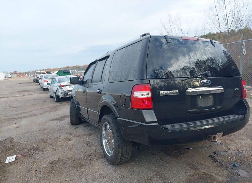 Photo 3 of 2013 Ford Expedition LIMITED (VIN 1FMJU1K57DEF58309)