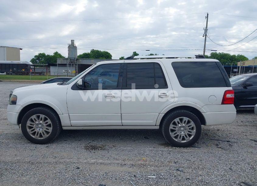 Photo 14 of 2013 Ford Expedition LIMITED (VIN 1FMJU1K58DEF15064)