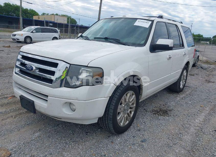 Photo 2 of 2013 Ford Expedition LIMITED (VIN 1FMJU1K58DEF15064)