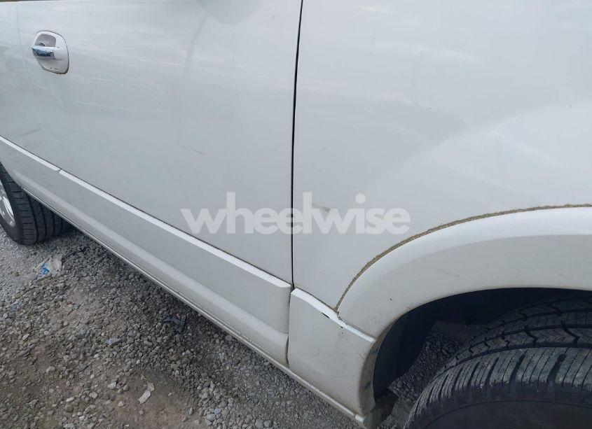 Photo 6 of 2013 Ford Expedition LIMITED (VIN 1FMJU1K58DEF15064)