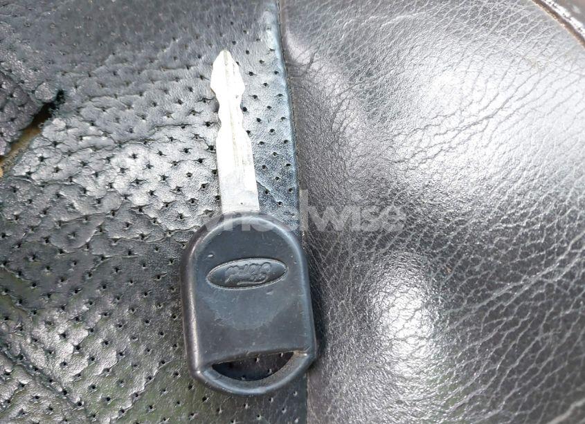 Photo 11 of 2010 Ford Expedition LIMITED (VIN 1FMJU1K59AEB62362)