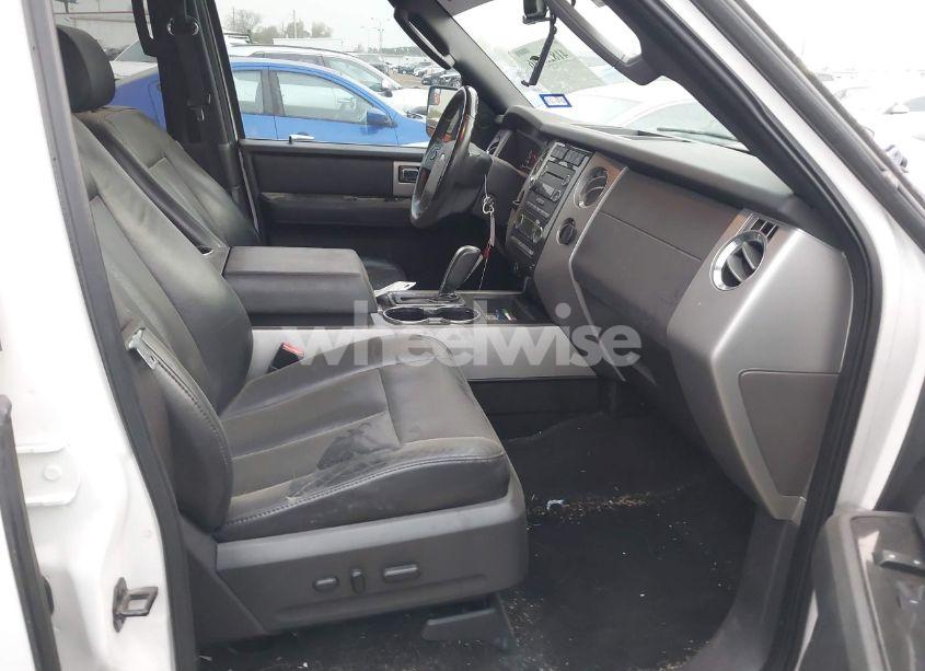 Photo 5 of 2012 Ford Expedition LIMITED (VIN 1FMJU1K59CEF22703)
