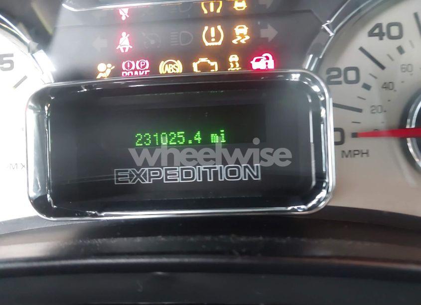 Photo 15 of 2013 Ford Expedition LIMITED (VIN 1FMJU1K5XDEF08391)