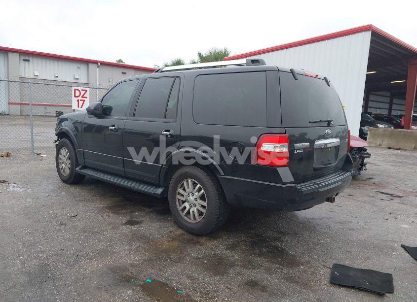 Photo 3 of 2013 Ford Expedition LIMITED (VIN 1FMJU1K5XDEF08391)
