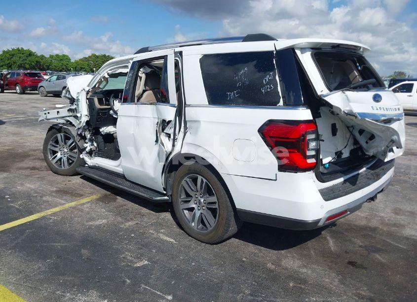 Photo 3 of 2023 Ford Expedition LIMITED (VIN 1FMJU1K81PEA15276)