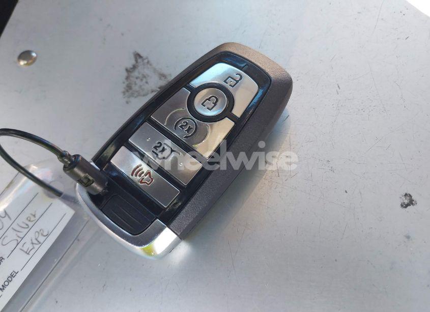 Photo 11 of 2023 Ford Expedition LIMITED (VIN 1FMJU1K82PEA50909)