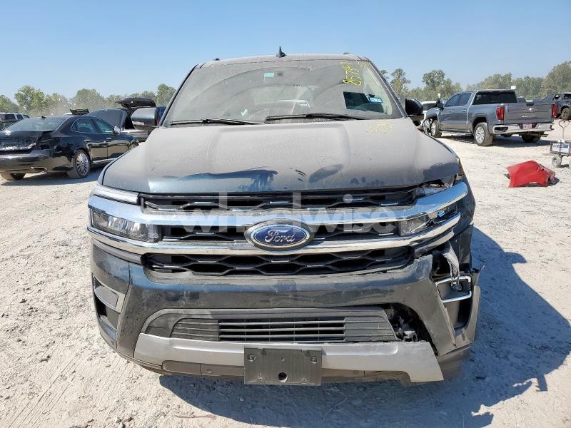 Photo 3 of 2024 FORD EXPEDITION LIMITED N/A (VIN 1FMJU1K82REB09511)
