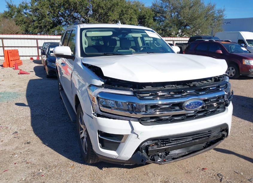 2024 Ford Expedition LIMITED (VIN 1FMJU1K86REA59325) main photo