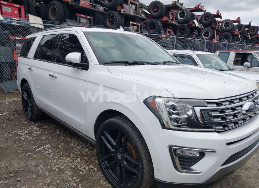 2018 Ford Expedition LIMITED (VIN 1FMJU1KT0JEA01722) main photo