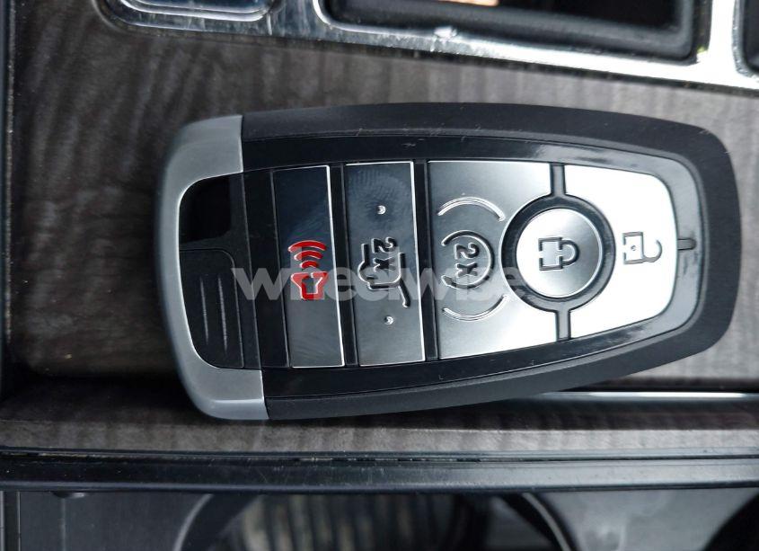 Photo 11 of 2018 Ford Expedition LIMITED (VIN 1FMJU1KT0JEA01722)