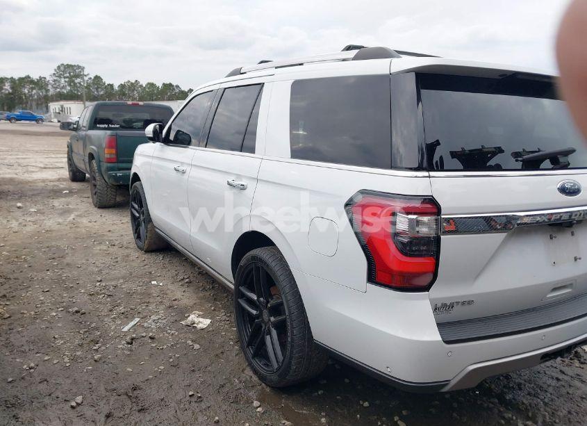 Photo 3 of 2018 Ford Expedition LIMITED (VIN 1FMJU1KT0JEA01722)