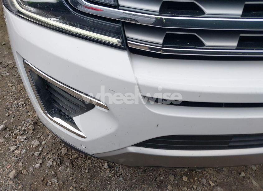 Photo 6 of 2018 Ford Expedition LIMITED (VIN 1FMJU1KT0JEA01722)