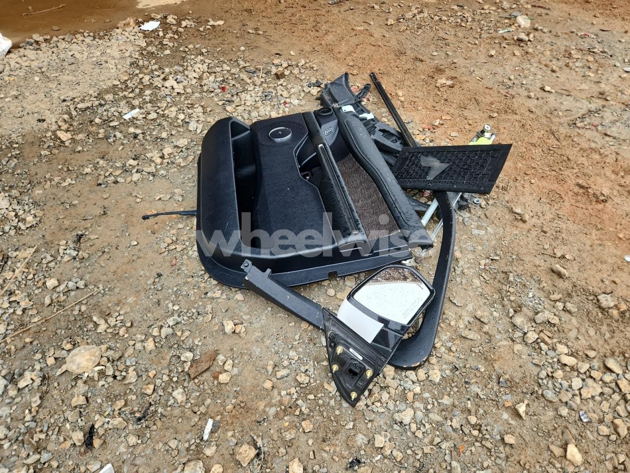 Photo 13 of 2019 FORD EXPEDITION LIMITED (VIN 1FMJU1KT0KEA69228)