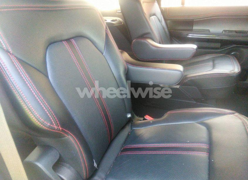 Photo 8 of 2021 Ford Expedition LIMITED (VIN 1FMJU1KT0MEA57485)