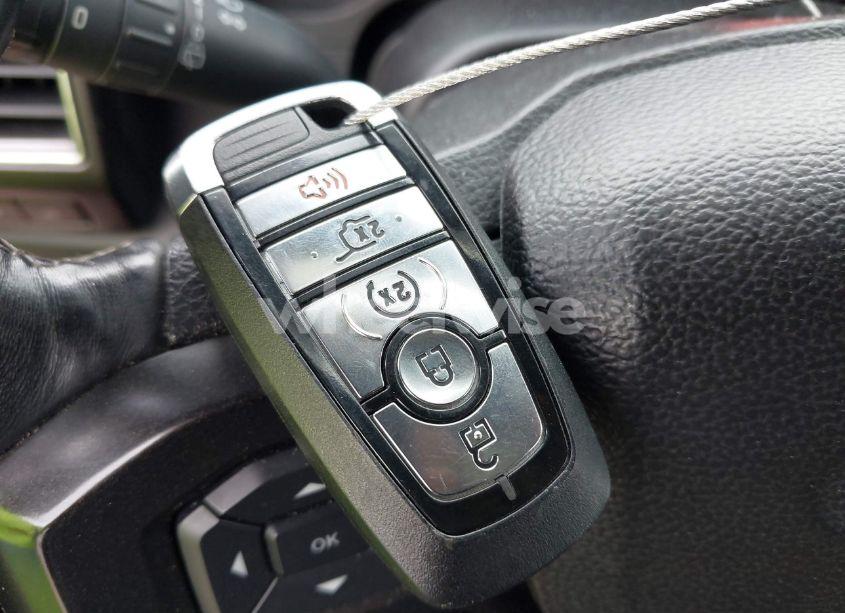 Photo 11 of 2018 Ford Expedition LIMITED (VIN 1FMJU1KT1JEA13457)