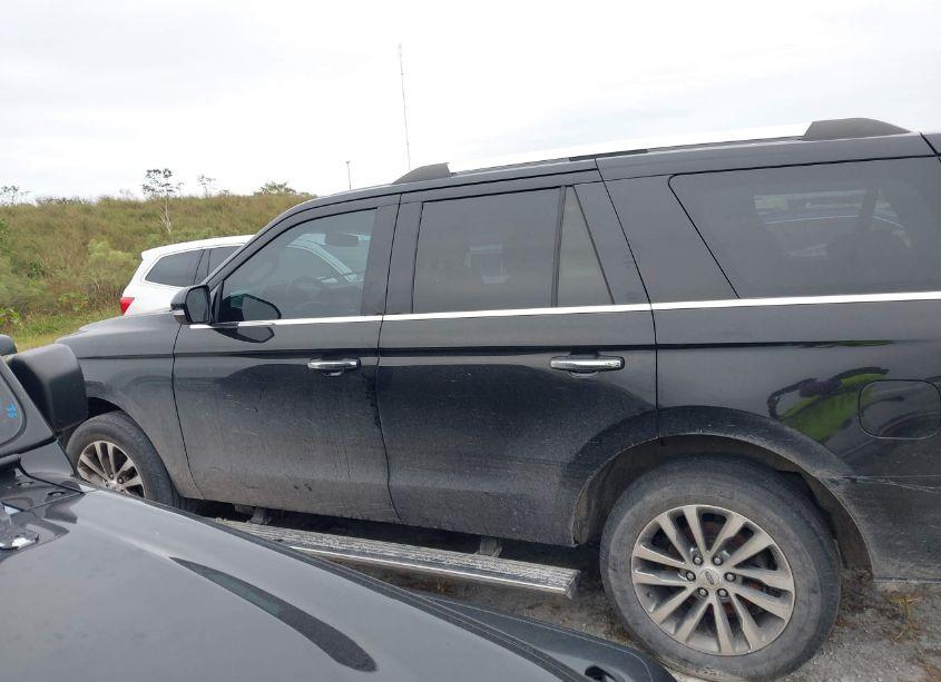 Photo 14 of 2018 Ford Expedition LIMITED (VIN 1FMJU1KT1JEA47253)