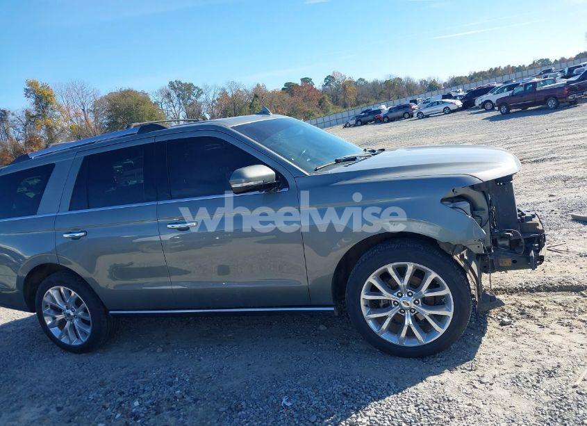 Photo 14 of 2019 Ford Expedition LIMITED (VIN 1FMJU1KT1KEA22256)