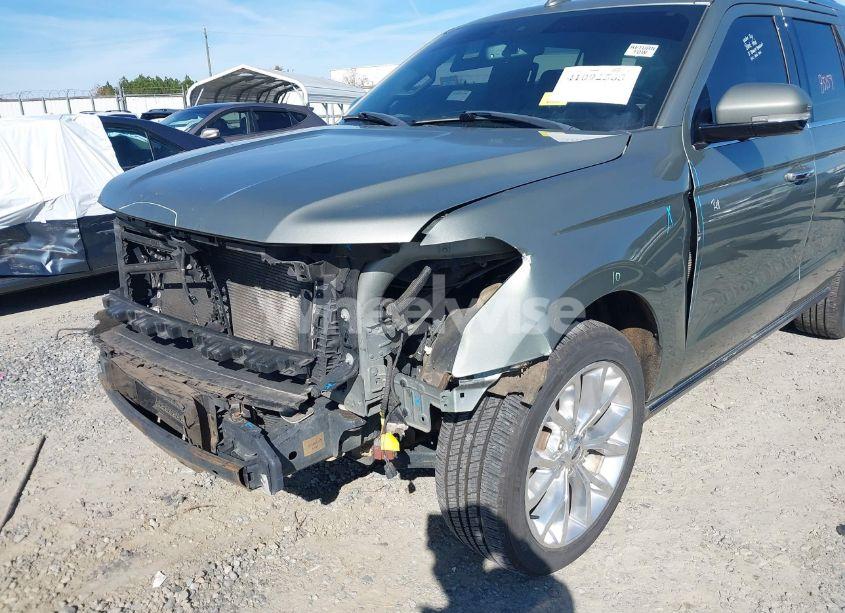 Photo 6 of 2019 Ford Expedition LIMITED (VIN 1FMJU1KT1KEA22256)