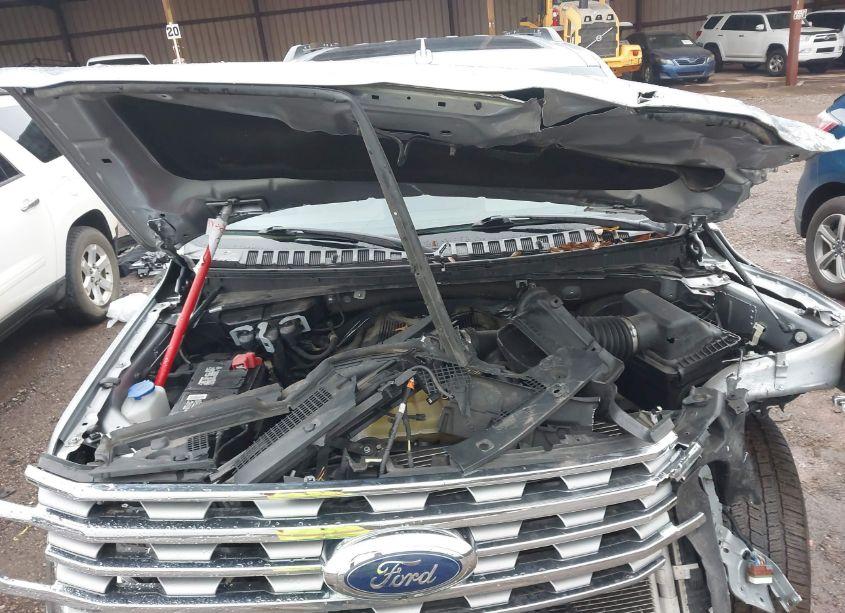 Photo 10 of 2020 Ford Expedition LIMITED (VIN 1FMJU1KT1LEA00694)