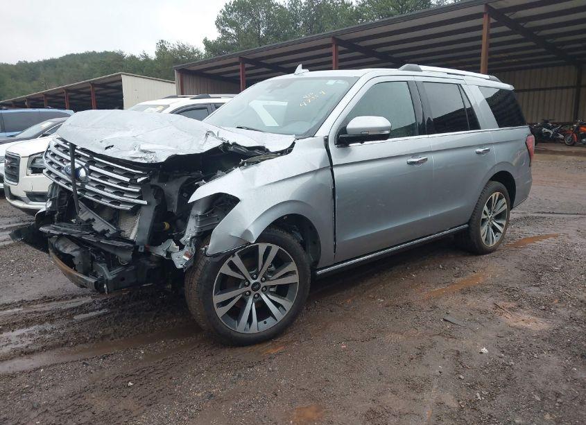 Photo 2 of 2020 Ford Expedition LIMITED (VIN 1FMJU1KT1LEA00694)