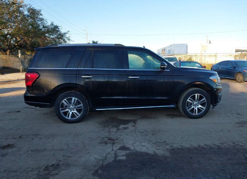 Photo 13 of 2022 Ford Expedition LIMITED (VIN 1FMJU1KT1NEA67153)