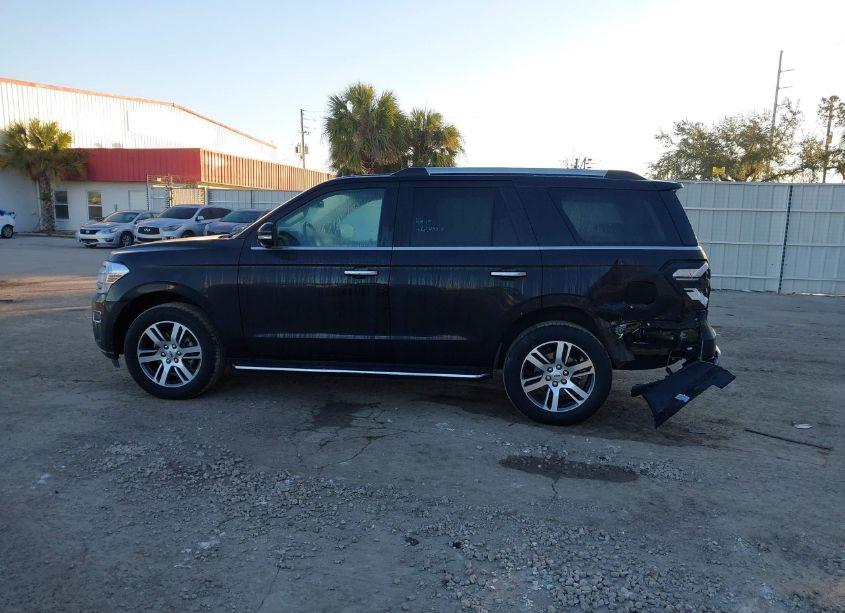 Photo 14 of 2022 Ford Expedition LIMITED (VIN 1FMJU1KT1NEA67153)