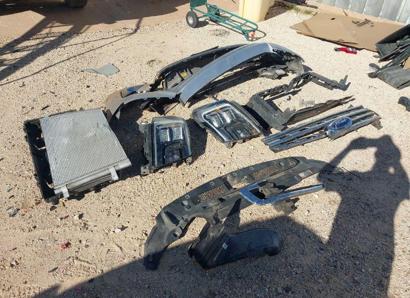 Photo 18 of 2019 Ford Expedition LIMITED (VIN 1FMJU1KT2KEA02081)