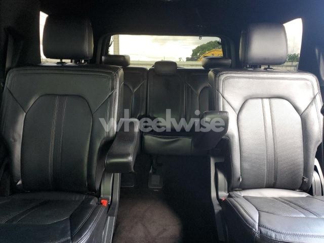 Photo 8 of 2018 FORD EXPEDITION LIMITED (VIN 1FMJU1KT3JEA51983)