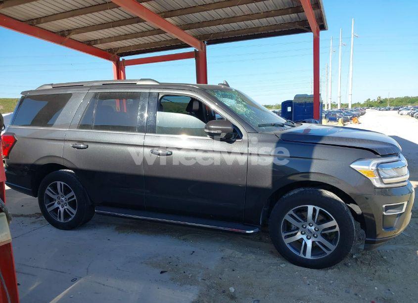 Photo 13 of 2022 Ford Expedition LIMITED (VIN 1FMJU1KT3NEA66988)