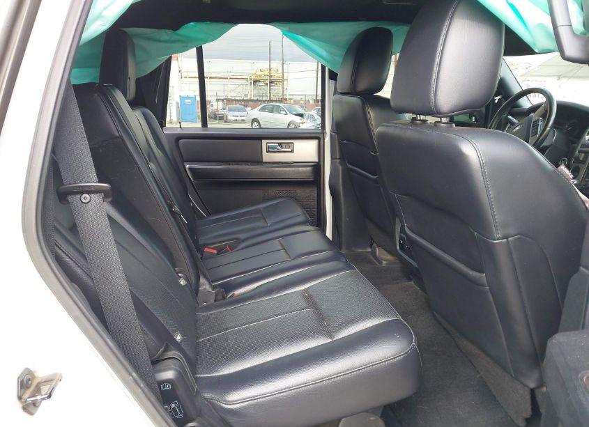 Photo 8 of 2017 Ford Expedition LIMITED (VIN 1FMJU1KT4HEA52490)