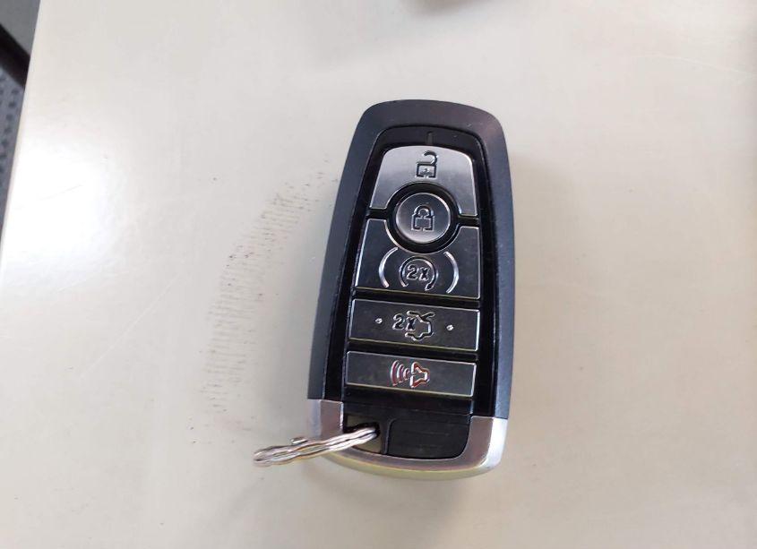 Photo 11 of 2018 Ford Expedition LIMITED (VIN 1FMJU1KT4JEA47473)