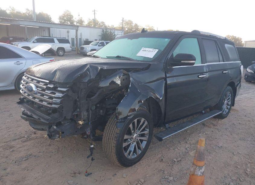Photo 2 of 2018 Ford Expedition LIMITED (VIN 1FMJU1KT4JEA47473)