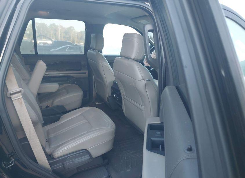 Photo 8 of 2018 Ford Expedition LIMITED (VIN 1FMJU1KT4JEA47473)