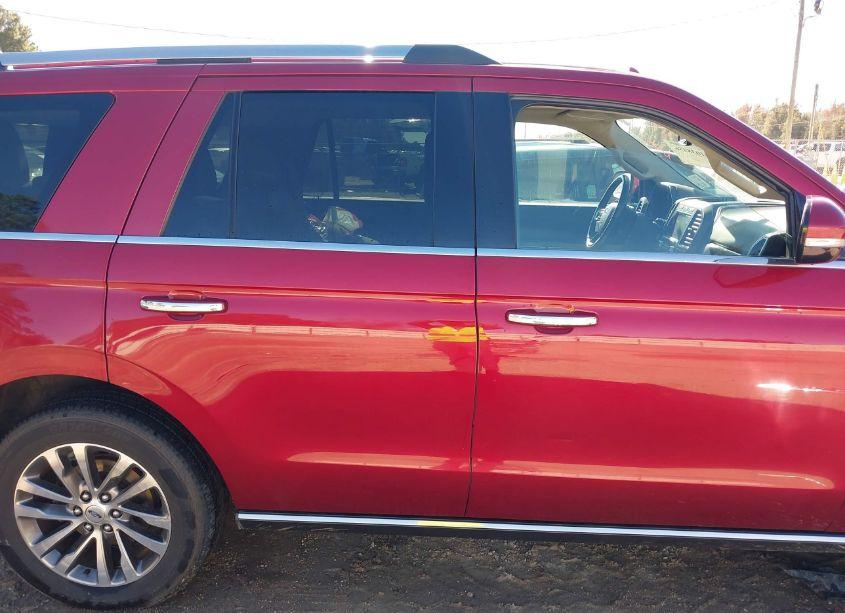 Photo 13 of 2018 Ford Expedition LIMITED (VIN 1FMJU1KT5JEA10125)