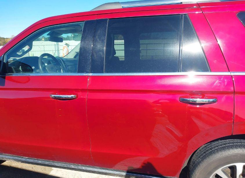 Photo 14 of 2018 Ford Expedition LIMITED (VIN 1FMJU1KT5JEA10125)