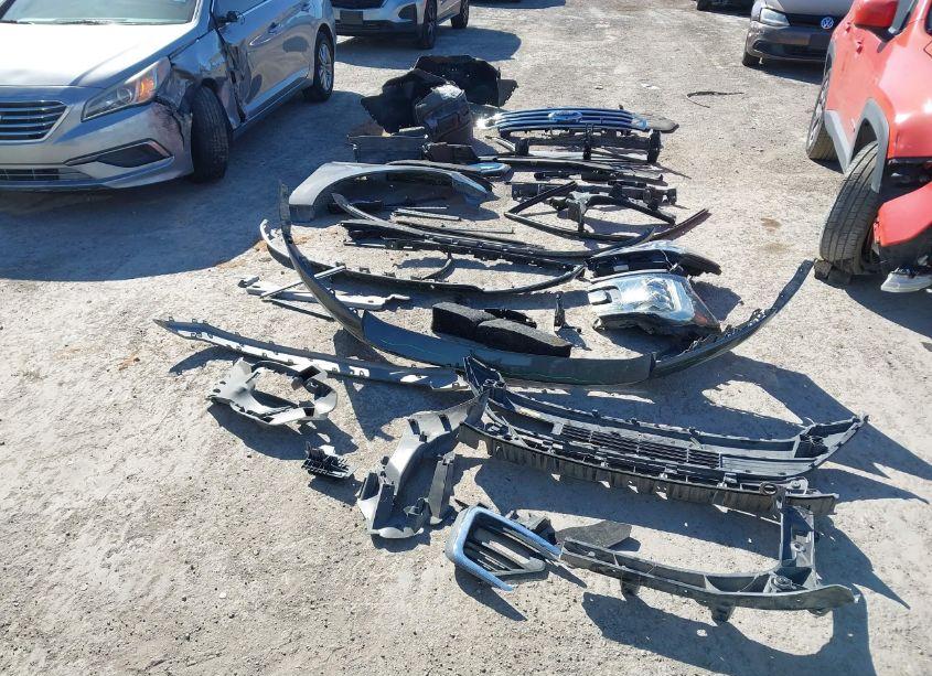 Photo 12 of 2019 Ford Expedition LIMITED (VIN 1FMJU1KT5KEA76451)