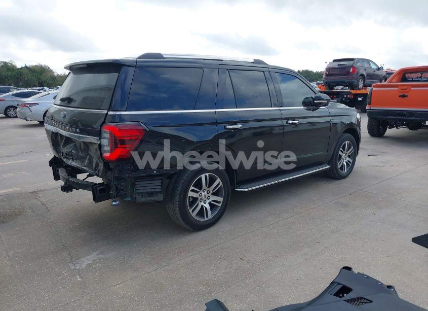 Photo 4 of 2022 Ford Expedition LIMITED (VIN 1FMJU1KT5NEA67706)