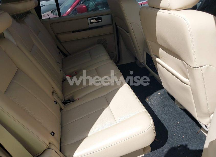 Photo 8 of 2016 Ford Expedition LIMITED (VIN 1FMJU1KT6GEF38426)