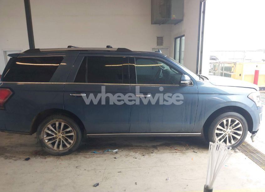 Photo 13 of 2018 Ford Expedition LIMITED (VIN 1FMJU1KT6JEA13227)