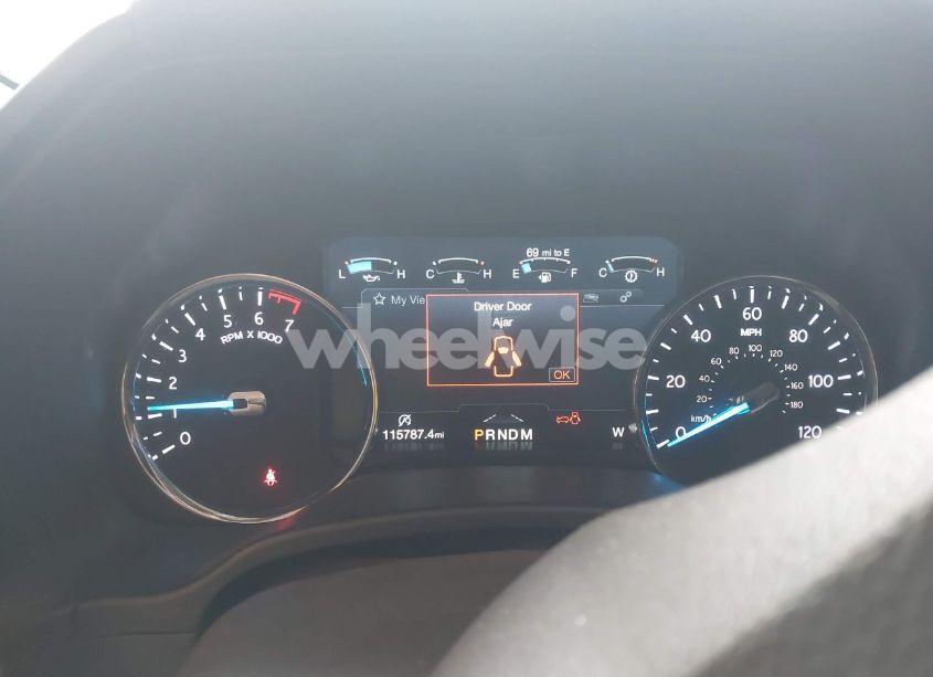 Photo 15 of 2018 Ford Expedition LIMITED (VIN 1FMJU1KT6JEA13227)