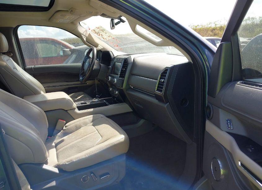 Photo 5 of 2018 Ford Expedition LIMITED (VIN 1FMJU1KT6JEA44560)