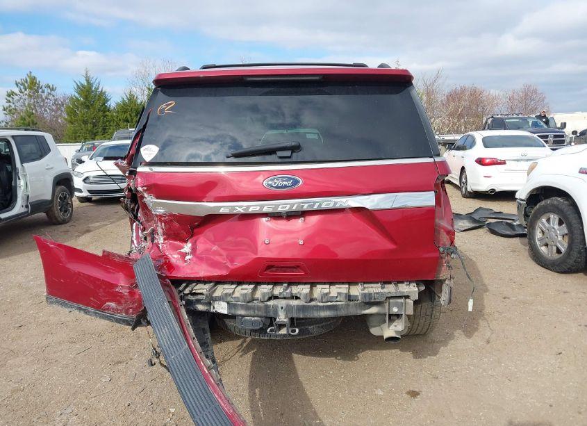 Photo 17 of 2018 Ford Expedition LIMITED (VIN 1FMJU1KT7JEA18887)