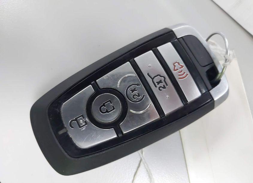 Photo 11 of 2020 Ford Expedition LIMITED (VIN 1FMJU1KT7LEA50984)