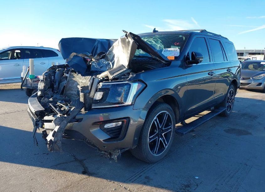 Photo 2 of 2020 Ford Expedition LIMITED (VIN 1FMJU1KT7LEA50984)