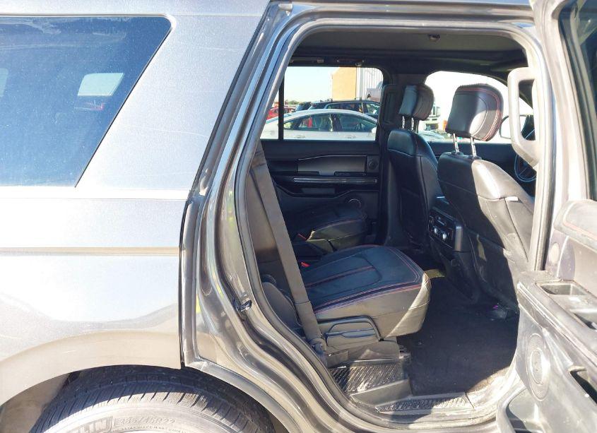 Photo 8 of 2020 Ford Expedition LIMITED (VIN 1FMJU1KT7LEA50984)