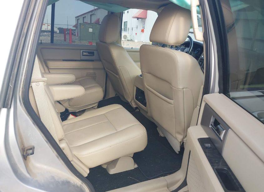 Photo 8 of 2016 Ford Expedition LIMITED (VIN 1FMJU1KT8GEF24091)